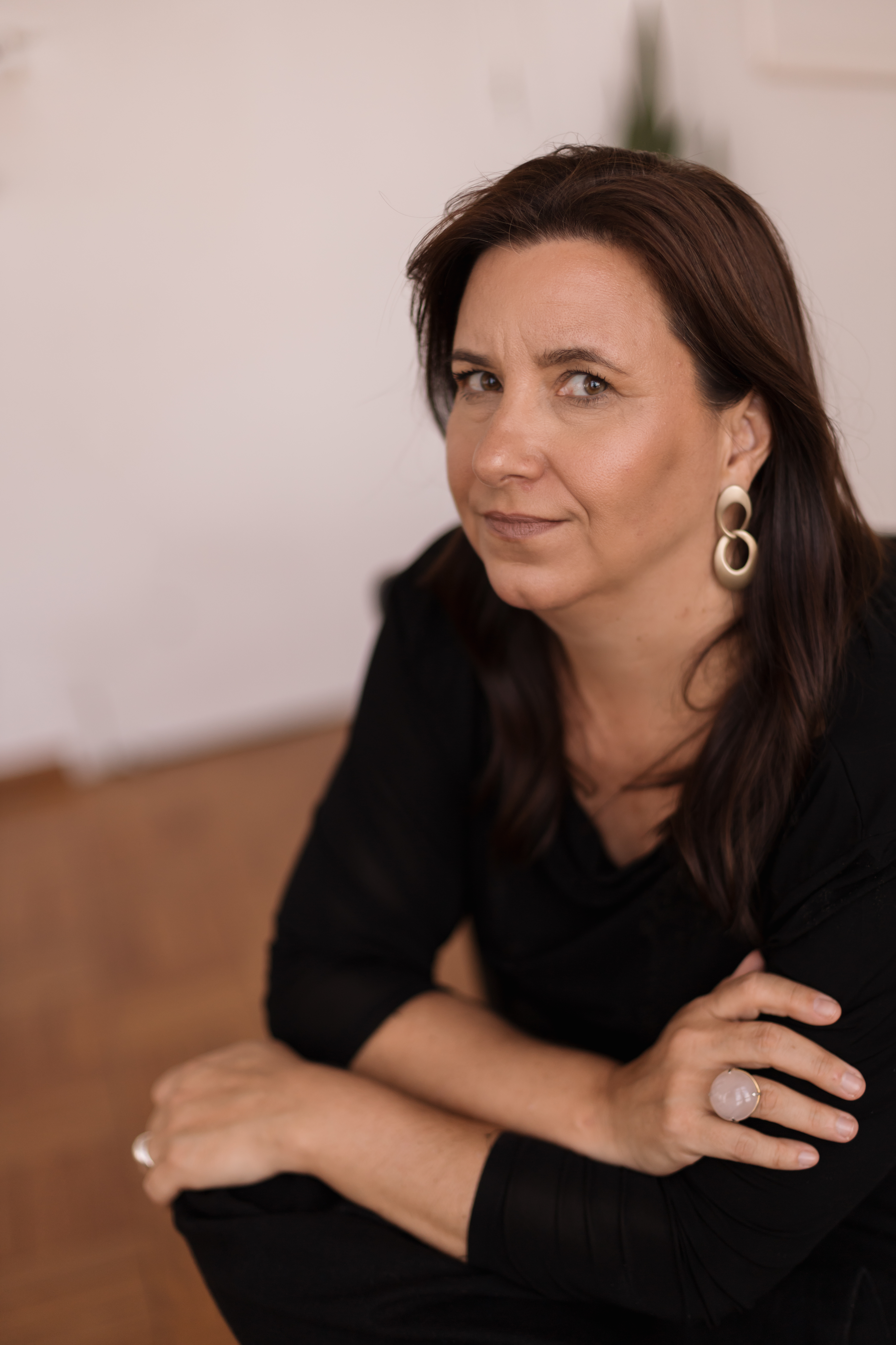 Lara Salvetti Advocacia Logo